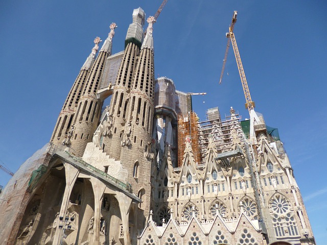 Photo by KarinKarin Sagrada Família